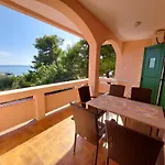Matea - Apartment Vir