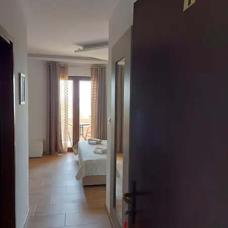 Apartment Matea -