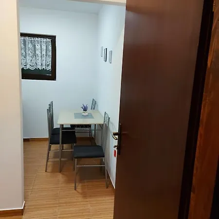 Apartment Matea - Vir